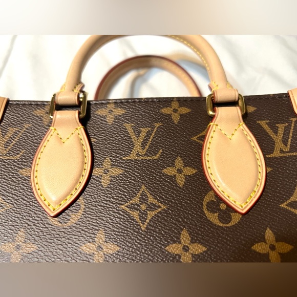 Louis Vuitton Sac Plat BB - Picture 9 of 13